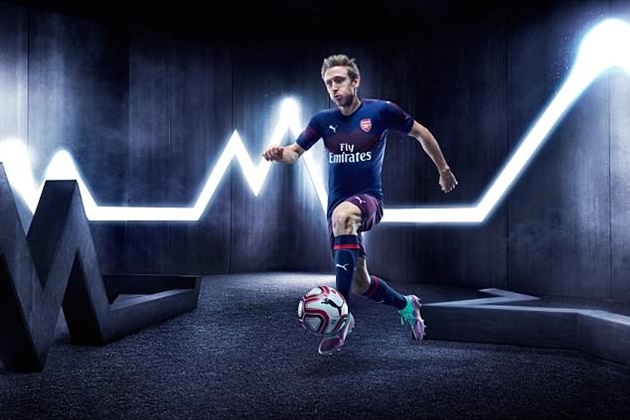 Arsenal CHÍNH THỨC ra mắt áo đấu sân khách - Bóng Đá