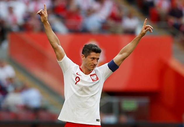 Lewandowski lập siêu phẩm sút phạt, Ba Lan vùi dập Lithuania 4 bàn không gỡ - Bóng Đá