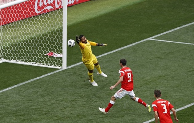 TRỰC TIẾP Nga 1-0 Saudi Arabia: Gazinskiy đánh đầu mở điểm (H1) - Bóng Đá