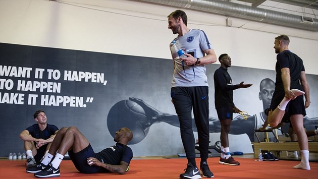 Nếu hòa Bỉ, Anh và Bỉ sẽ phải phân định ngôi nhất bảng bằng chỉ số fair-play.