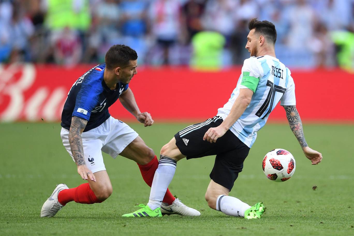 Lucas Hernandez - 6 điểm: Không có quá nhiều pha tham gia tấn công nhưng là người có pha lật bóng quyết định để Pavard ghi bàn.