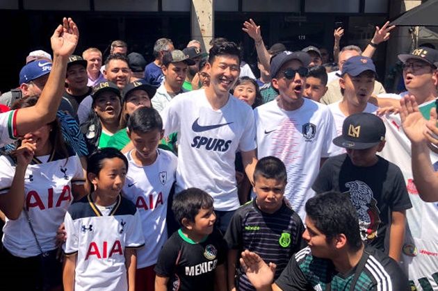 Tottenham giao lưu khán giả Mỹ - Bóng Đá