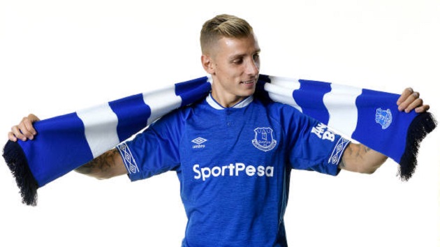 Vừa tới Everton, Digne đã ghi điểm bằng sự chuyên nghiệp - Bóng Đá