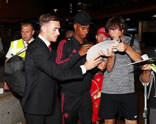 Sau chuyến du đấu, Mourinho lại thốt ra điều này - Bóng Đá