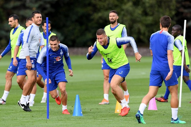 Chelsea tập - Bóng Đá