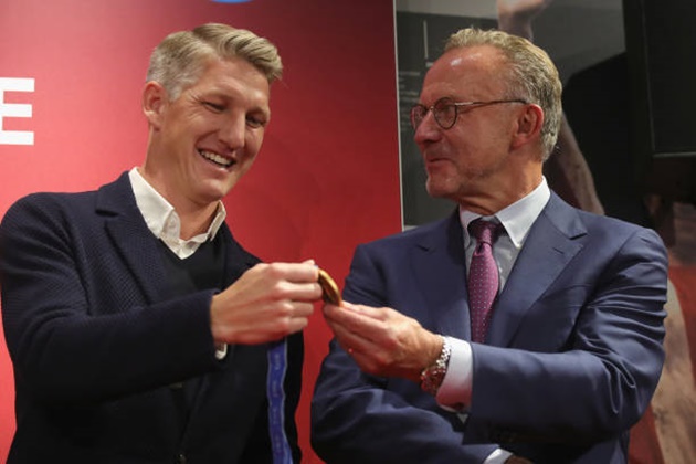 Bom xịt một thời của Man Utd bước vào