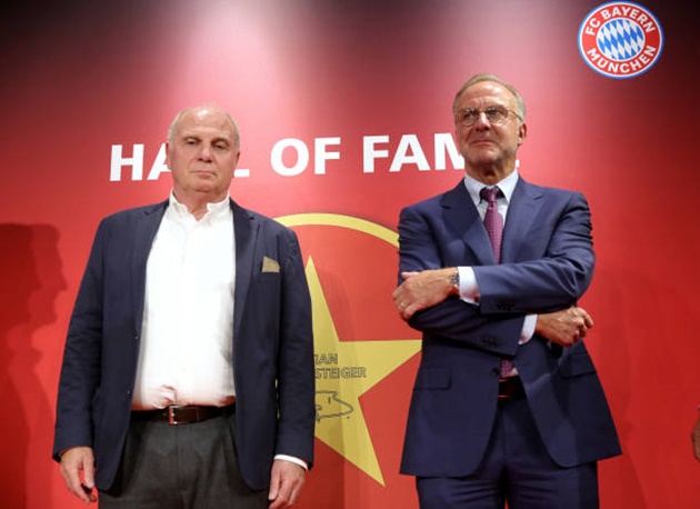 Bom xịt một thời của Man Utd bước vào
