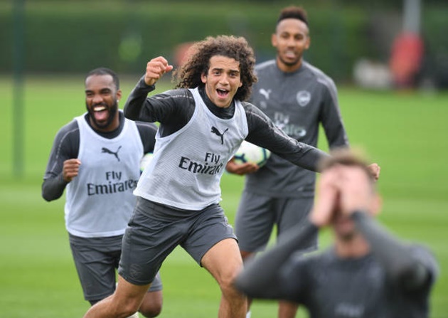 Arsenal tập - Bóng Đá