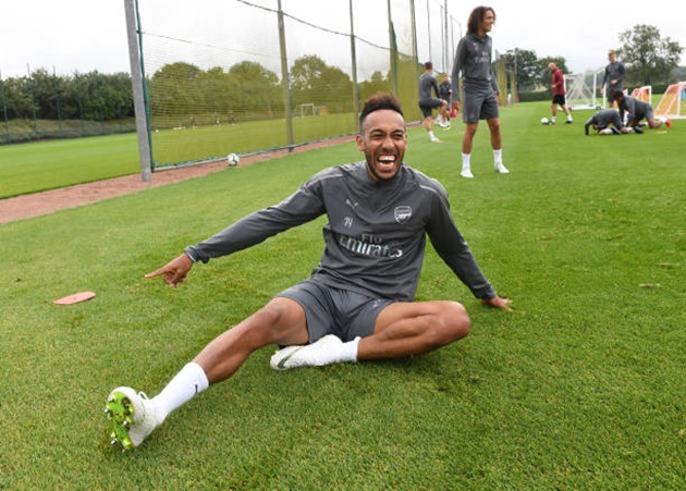 Arsenal tập - Bóng Đá