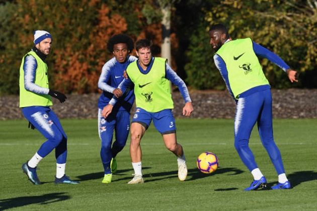 Được Sarri chỉ dẫn nhiệt tình, cơ hội của Morata vẫn còn? - Bóng Đá