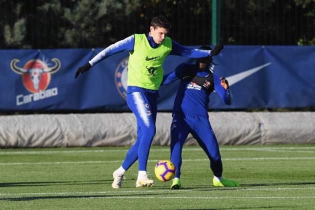Được Sarri chỉ dẫn nhiệt tình, cơ hội của Morata vẫn còn? - Bóng Đá