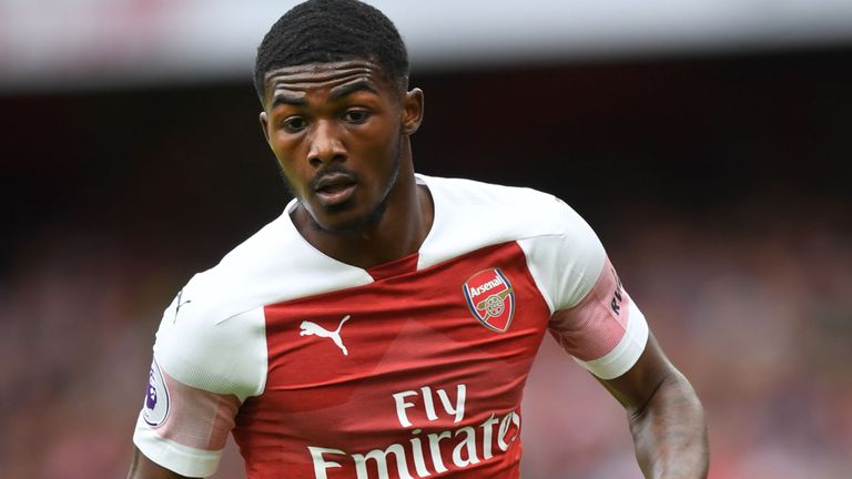 Maitland-Niles - 7 điểm: Tạo được liên kết khá tốt với Smith Rowe.