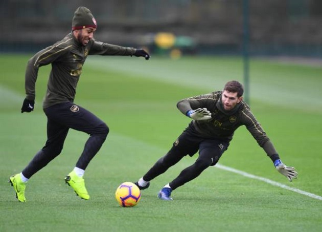 Thua thảm Liverpool, Emery nổi nóng