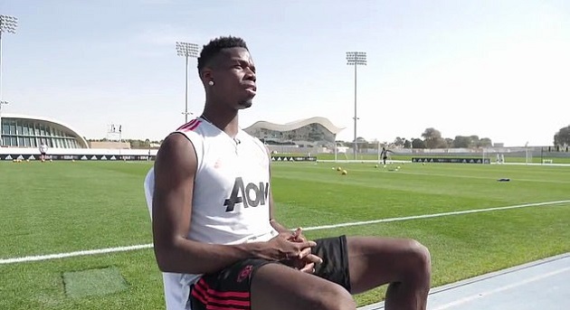 Pogba làm NHM