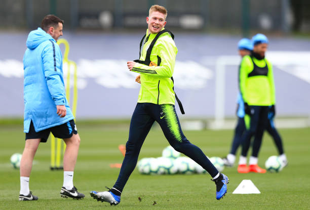 Aguero tập