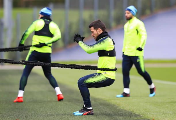 Aguero tập