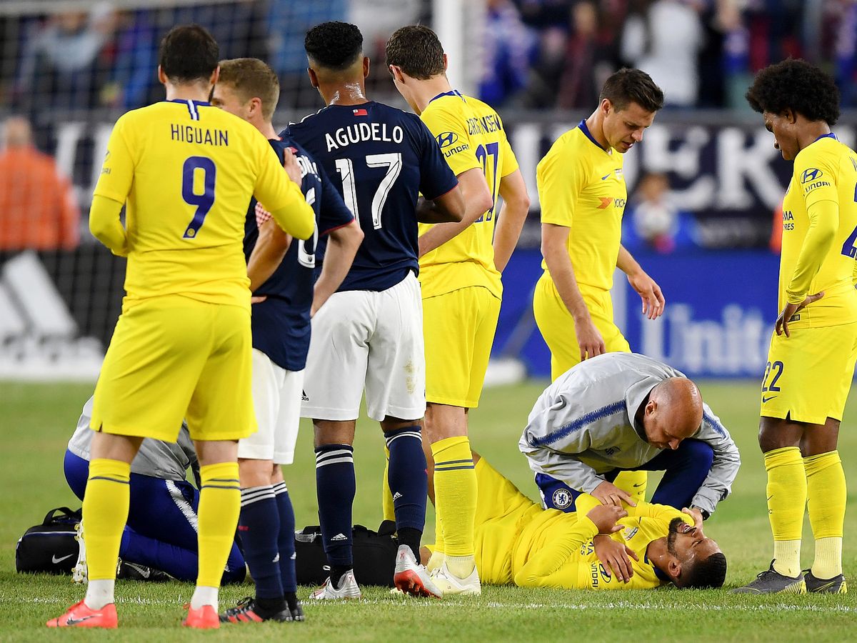Loftus-Cheek và chấn thương nặng trên đất Mỹ.