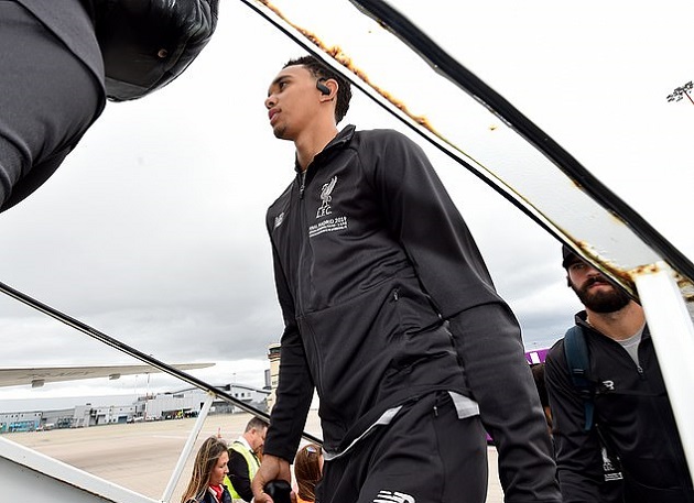 Liverpool năm nay đã lỡ một chức vô địch Premier League với 1 điểm kém hơn Man City.