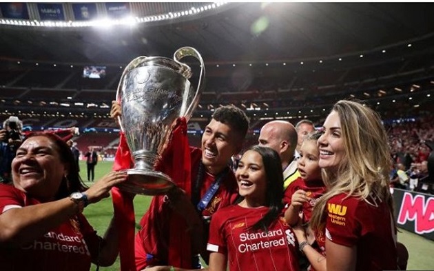 Liverpool mang cúp về nhà - Bóng Đá