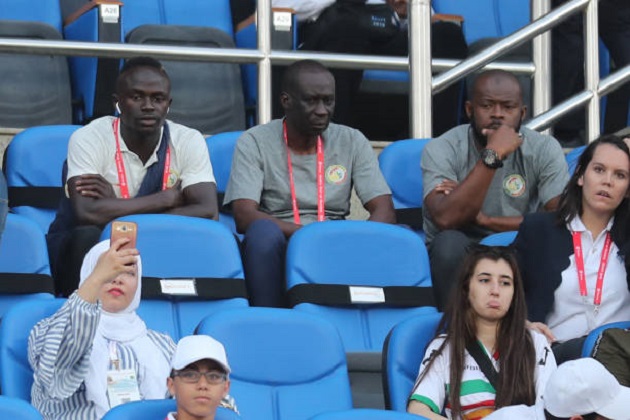 Senegal ra quân vắng Mane, fan nữ xinh như mộng có biểu cảm khó tin - Bóng Đá