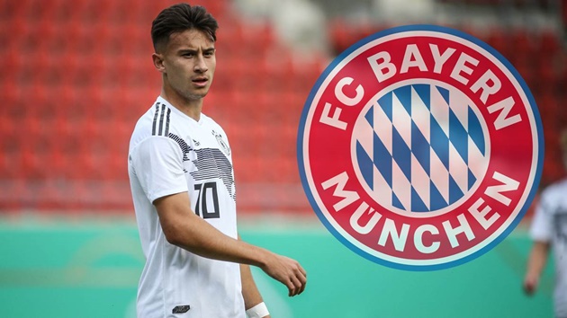 Bayern Munich sắp ký hợp đồng với Nicolas Kuhn từ Ajax - Bóng Đá