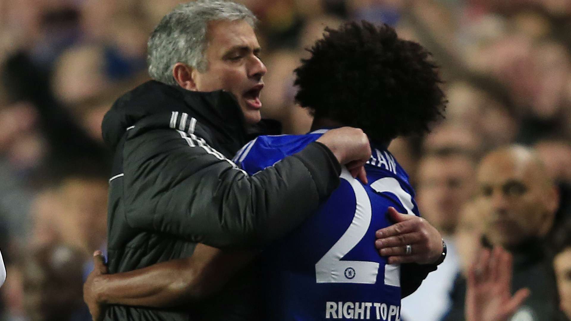 Tottenham needs to sell players to grab Willian - Bóng Đá