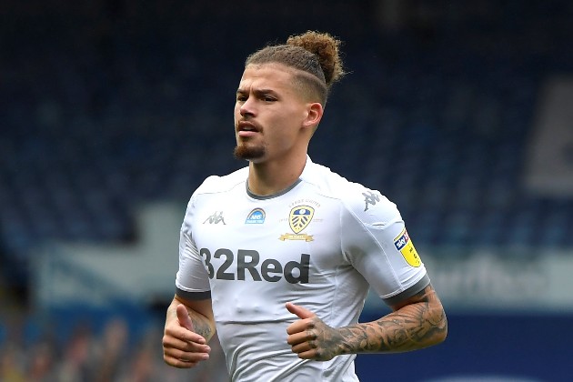 Liverpool and Tottenham 'set to spark £50m transfer race for Leeds star Kalvin Phillips - Bóng Đá