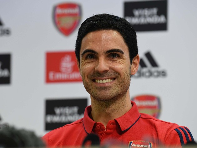 Arteta vẫn có được lòng tin từ BLĐ.
