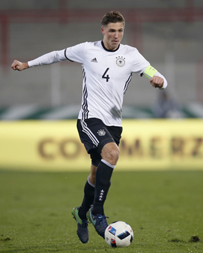 Niklas Stark: Từ thủ lĩnh ở Hertha Berlin đến tương lai của tuyển Đức - Bóng Đá