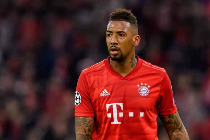 Arsenal muốn có Boateng.