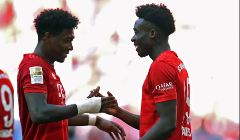 Những Alphonso Davies hay David Alaba dù vẫn thi đấu xuất sắc nhưng họ chỉ là tay ngang ở vị trí bản thân đang đảm nhiệm. Alaba từ hậu vệ cánh trái được kéo vào trung tâm hàng thủ. Về phần Davies, anh bất đắc dĩ xuống đá hậu vệ trái dù có vị trí sở trường trên hàng công.