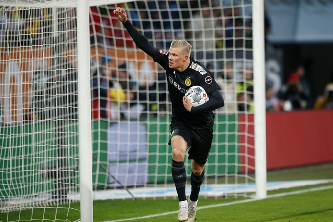 Haaland wins Player of the Month award after an hour on pitch - Bóng Đá