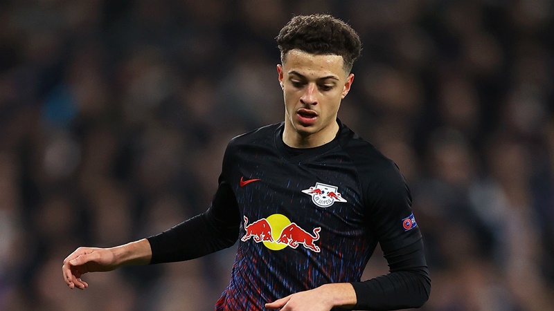 Tiền vệ người xứ Wales chuyển đến Leipzig theo dạng cho mượn từ Chelsea với mục đích được ra sân thường xuyên. Song, mọi thứ đã diễn ra trái ngược theo mong muốn của sao mai sinh năm 2000.