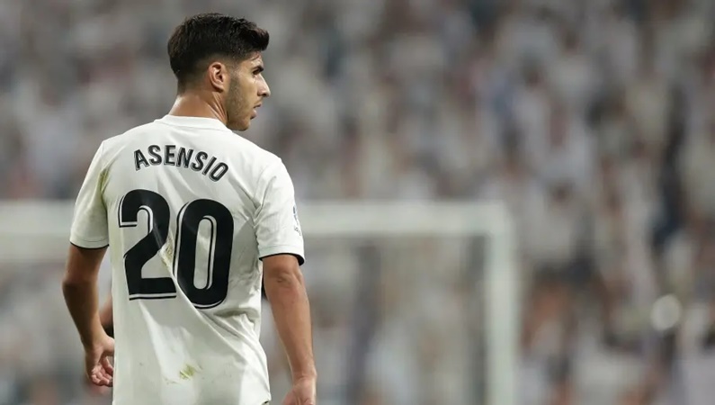 Eight players who publicly rejected Barcelona - Bóng Đá