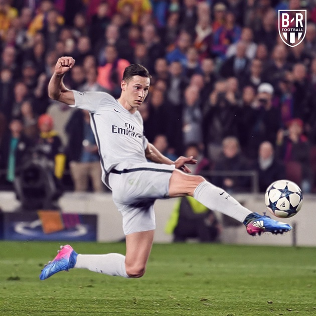 Tình huống định đoạt trận đấu của Sergi Roberto được thay thế bằng Julian Draxler.