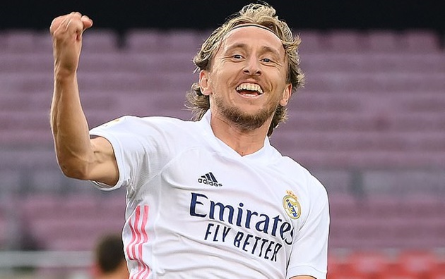 Luka Modric claims he's 'too old' at 35 to follow Gareth Bale's lead and return to Tottenham - Bóng Đá