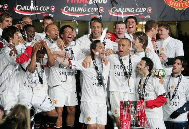 Cùng Quỷ đỏ 4 chinh phục Carling Cup.