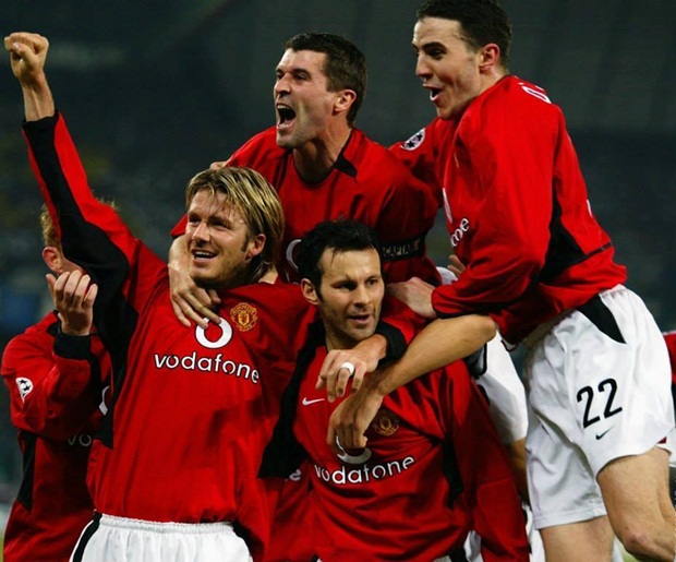 Giggs từng sát cánh bên cạnh những người đồng đội tài ba như David Beckham hay Roy Keane.
