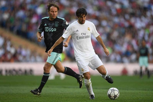 3. Raul Gonzalez - Real Madrid sang Schalke.
