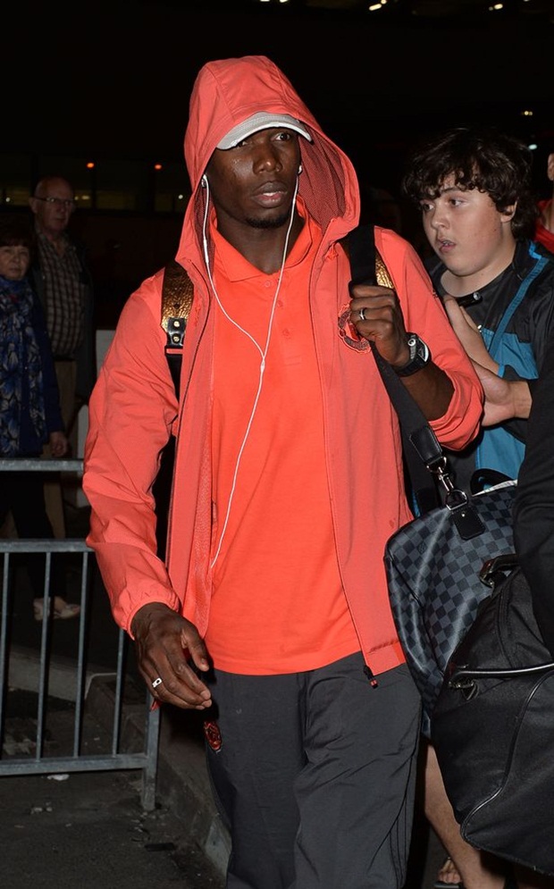 Sau màn trình diễn yếu kém, Pogba đang nhận vô vàn những chỉ trích từ NHM.