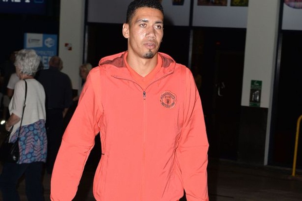 Smalling trở lại cũng không giúp Quỷ đỏ tránh được một thất bại.