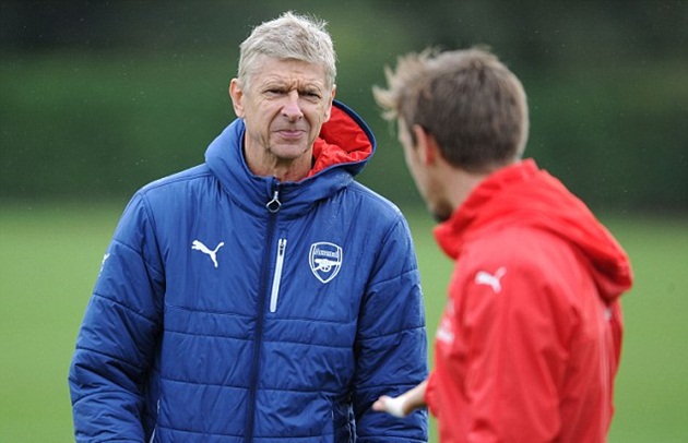 HLV Arsene Wenger cũng hướng đến chiến thắng thứ 5 liên tiếp tại Premier League.