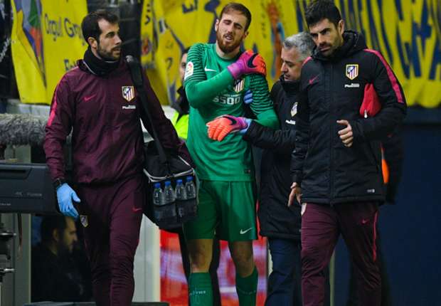 Oblak dính chấn thương khiến Simeone lo lắng. Ảnh: Goal.