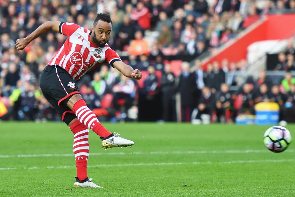 10. Nathan Redmond, Southampton - Số lần dứt điểm: 52 - Bàn thắng: 3 - Tỉ lệ thành công: 5.8%