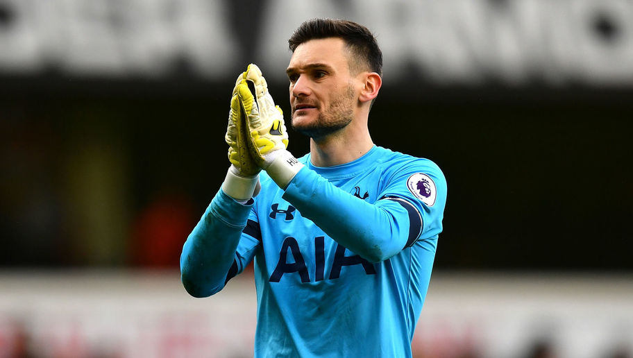 Thủ môn: Hugo Lloris - Việc lựa chọn giữa Lloris và Courtois không phải điều dễ dàng. Tuy nhiên nếu xét về tính ổn định, thủ thành người Pháp vẫn nhỉnh hơn đôi chút. Lloris là đội trưởng của Tottenham và có khả năng chỉ huy hàng thủ rất tốt.