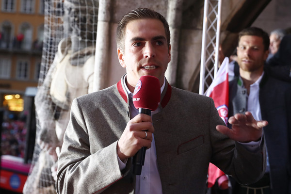 Sau đó, đến lượt đội trưởng Philipp Lahm phát biểu. Hậu vệ người Đức sẽ giải nghệ vào cuối mùa này.