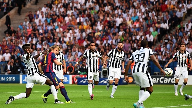 Nỗi đau năm 2015 với Juve vẫn còn quá lớn.