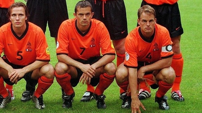 =8. Phillip Cocu (Tiền vệ) - Số trận: 101 - Bàn thắng: 10