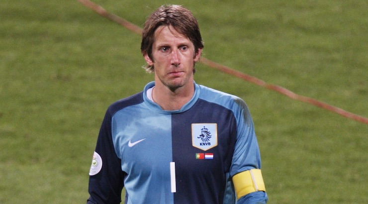 2. Edwin van der Sar (Thủ môn) - Số trận: 130 - Bàn thắng: 0
