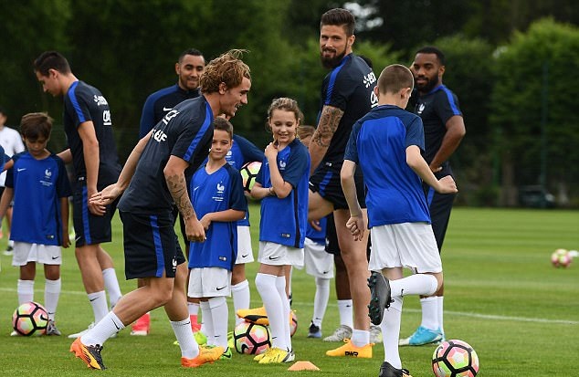 Cách đây không lâu, ngôi sao của Atletico đã quyết định sẽ tiếp tục ở lại cống hiến cho đội bóng thành Madrid.